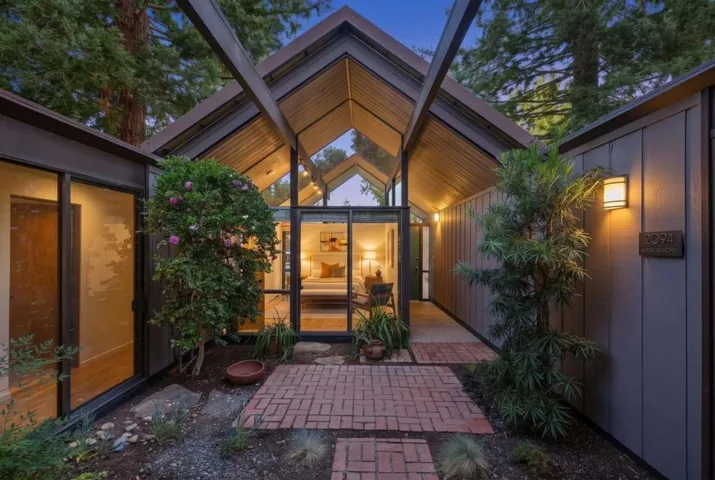 1070 Harriet Street, Palo Alto, California 94301 — photo 5