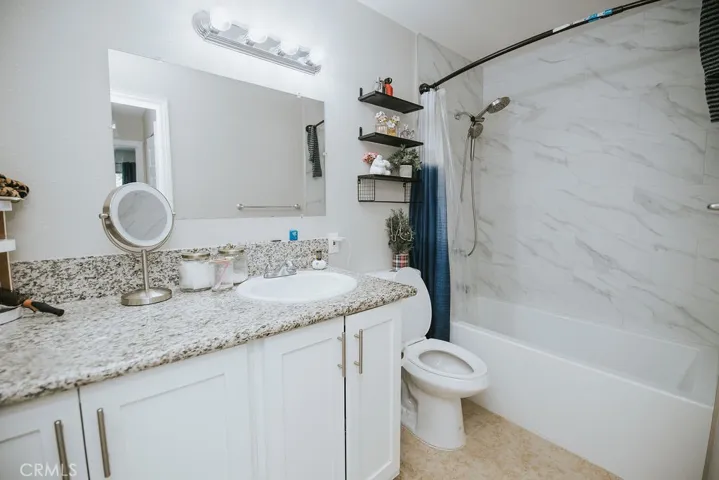 1554 Border G, Corona, California 92882 — photo 5