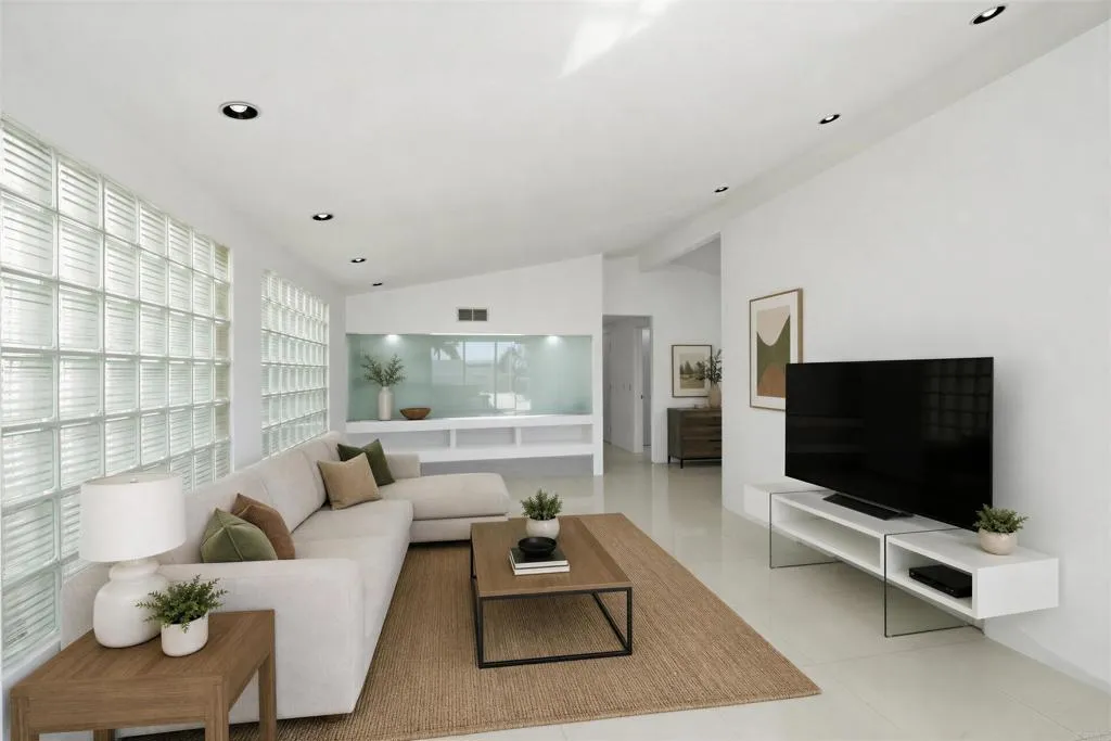 Virtually staged. Furniture and décor are digitally added. Virtually staged. Furniture and décor are digitally added.