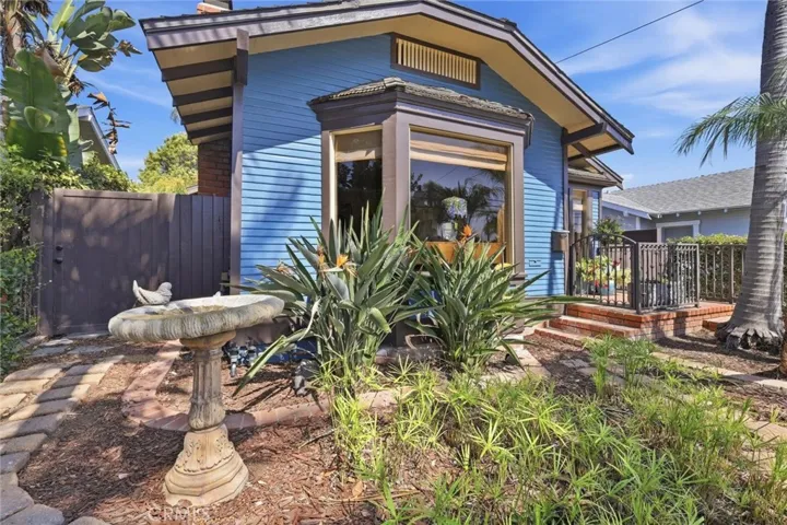 4637 E Colorado Street, Long Beach, California 90814 — photo 5