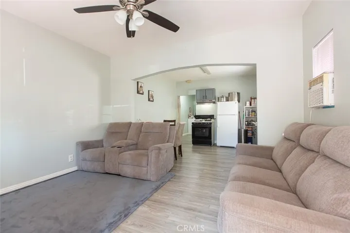 2019 City View, Los Angeles, California 90033 — photo 4