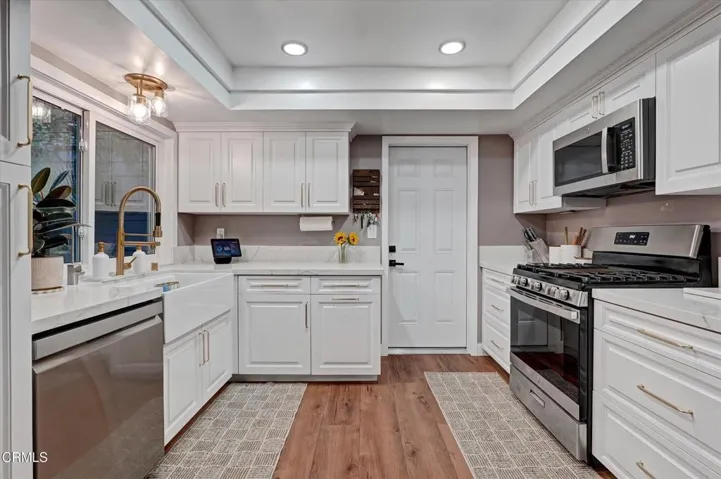28-14380 Foothill Blvd unit 27-28