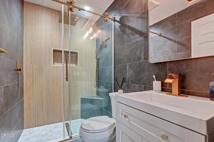 23-14380 Foothill Blvd unit 27-23