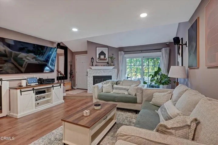 32-14380 Foothill Blvd unit 27-32