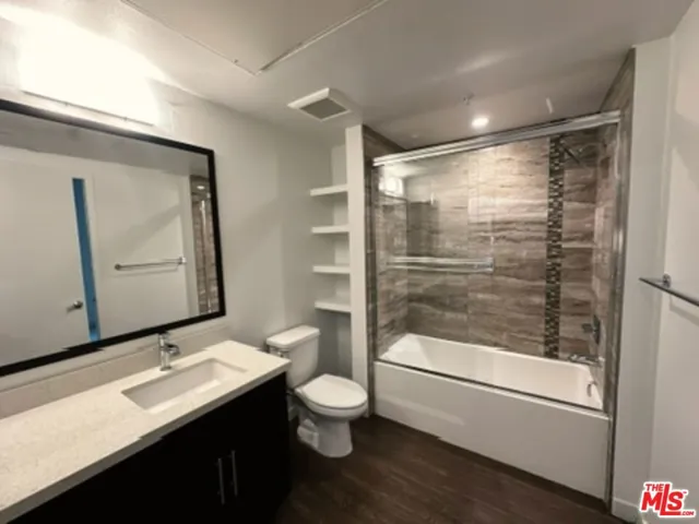 5825 Cameford 302, Los Angeles, California 90038 — photo 5