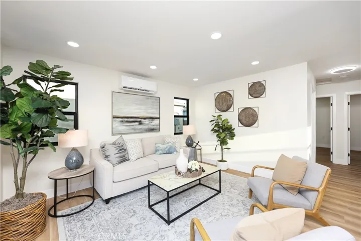 209 N Dahlia Drive, Anaheim, California 92801 — photo 4