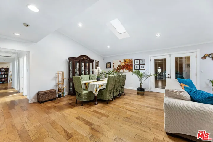 20628 Clark Street, Woodland Hills, California 91367 — photo 4