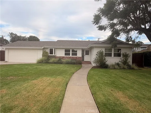 12772 Elizabeth, Tustin, California 92780 — photo 5