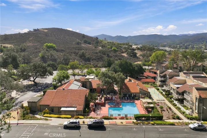 290 Sequoia Court 36, Thousand Oaks, California 91360 — photo 4