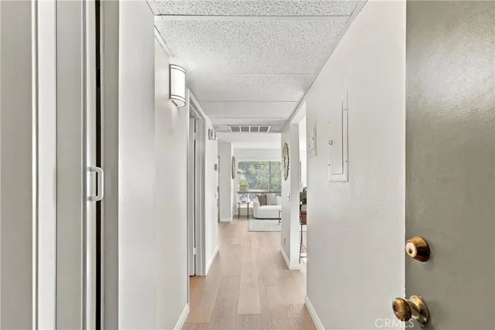 290 Sequoia Court 36, Thousand Oaks, California 91360 — photo 5