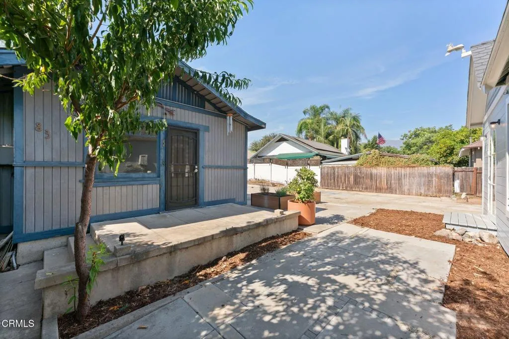 79 W Villa St-23