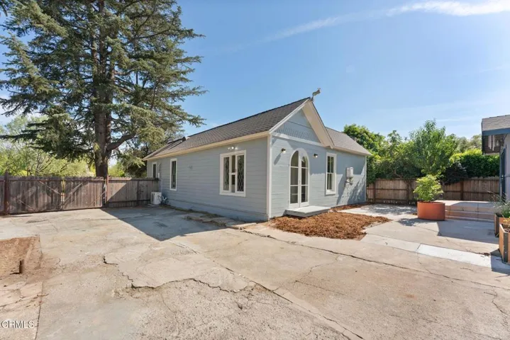 79 W Villa St-25