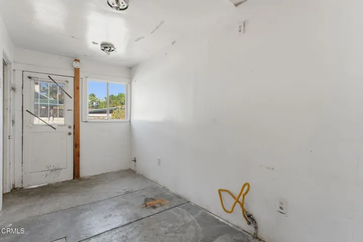 79 W Villa St-30
