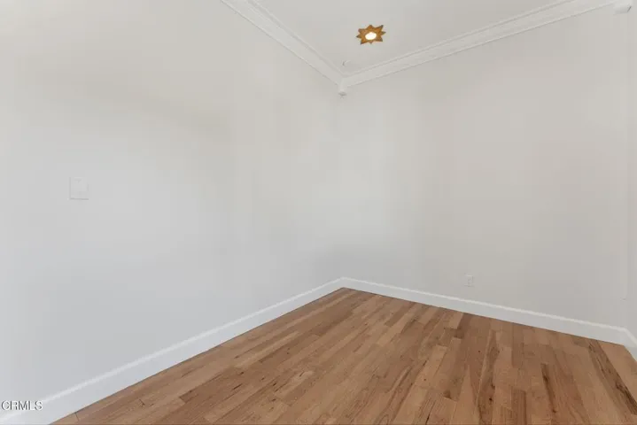79 W Villa St-18