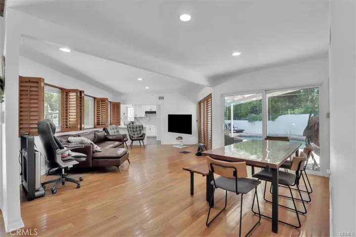 9466 Hidden Valley Place, Beverly Hills, California 90210 — photo 5