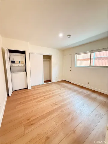 1651 Golden Gate Ave 2, Los Angeles, California 90026 — photo 4