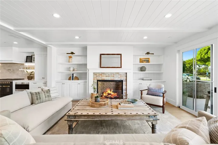 1517 Miramar Drive, Newport Beach, California 92661 — photo 4