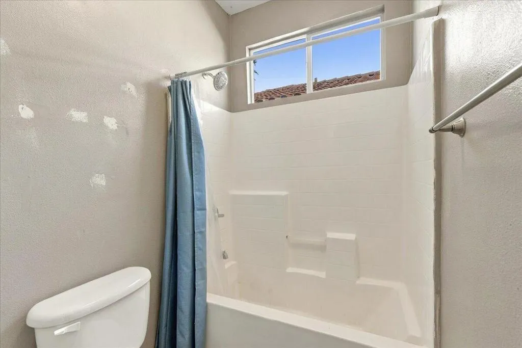 29-Bathroom 29-Bathroom