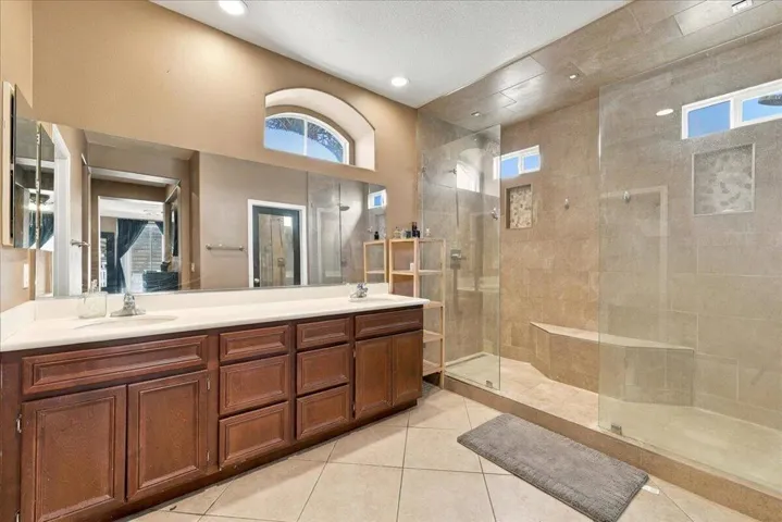 25-Primary Bathroom