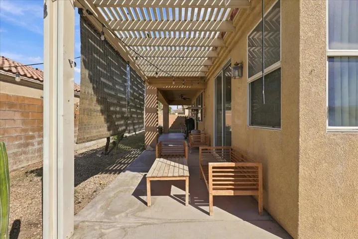36-Exterior Back