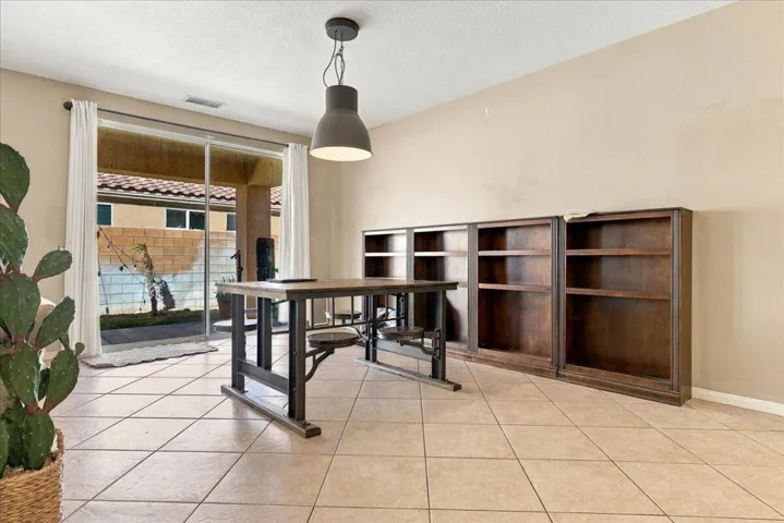 12-Dining Room