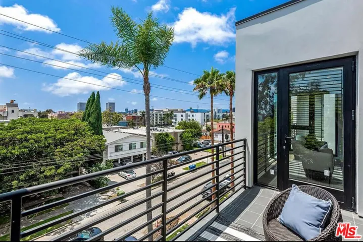 1906 Overland Avenue 201, Los Angeles, California 90025 — photo 5