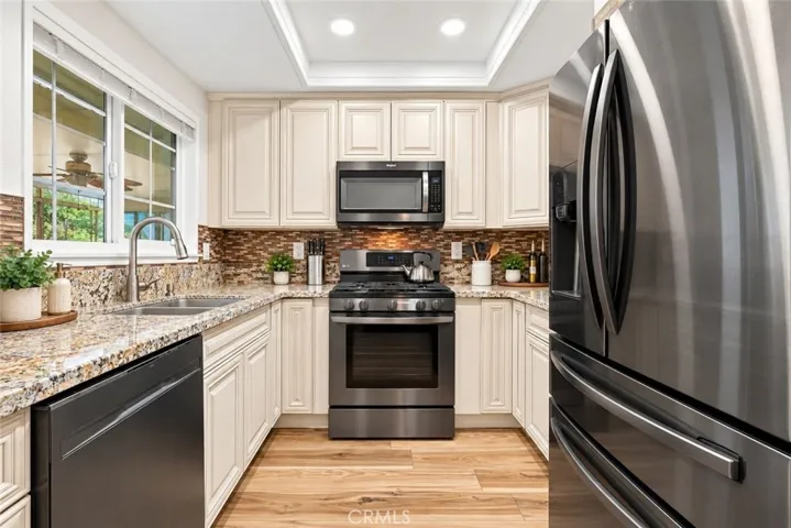 10288 Palo Alto, Rancho Cucamonga, California 91730 — photo 5