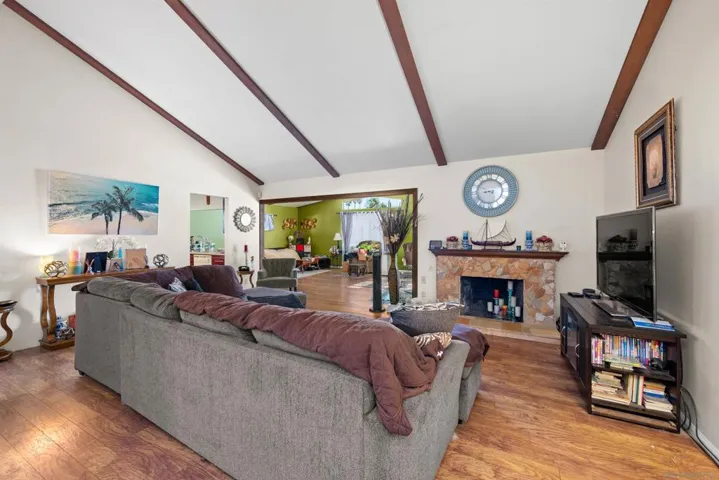 550 Mariposa, Chula Vista, California 91911 — photo 5