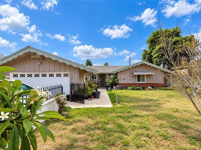 11578 Flower, Riverside, California 92505 — photo 5