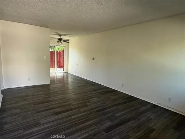 40 Harkness Ave 4, Pasadena, California 91106 — photo 4