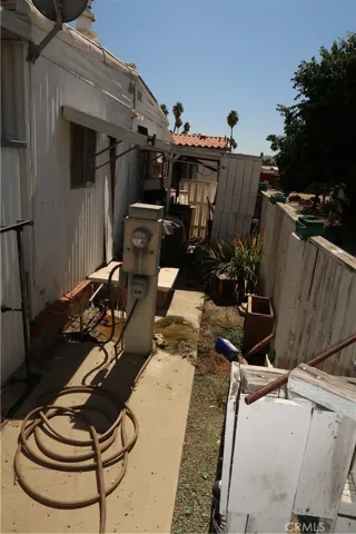 765 S Lyon, Hemet, California 92543 — photo 5