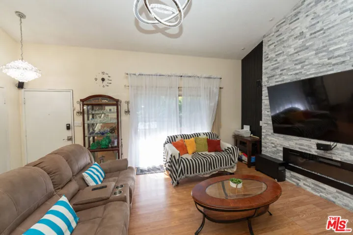 9041 Van Nuys Boulevard 210, Panorama City, California 91402 — photo 4