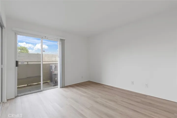 15361 Hunsaker Avenue A, Paramount, California 90723 — photo 4