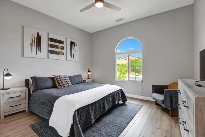 GUEST BEDROOM.jpg mls
