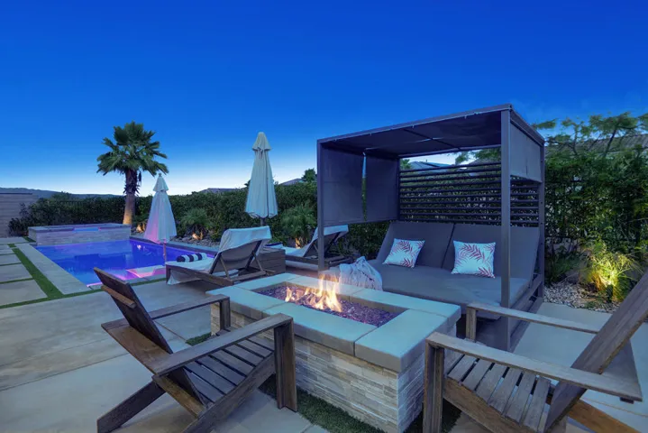 NIGHT FIRE PIT REVERSE.jpg mls