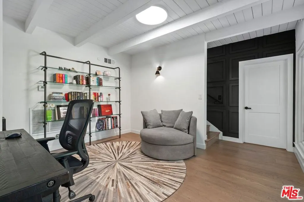 Office/Primary Retreat Office/Primary Retreat
