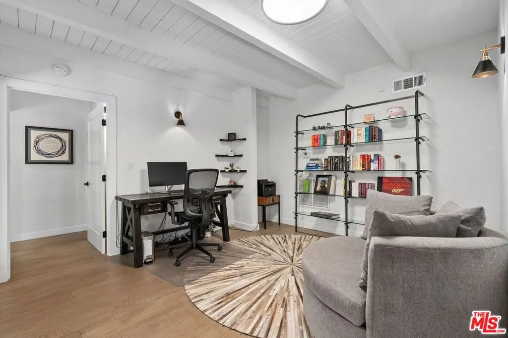 Office/Primary Retreat Office/Primary Retreat