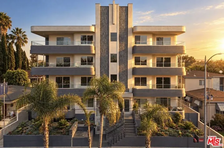 10951 National Boulevard 303, Los Angeles, California 90064 — photo 4