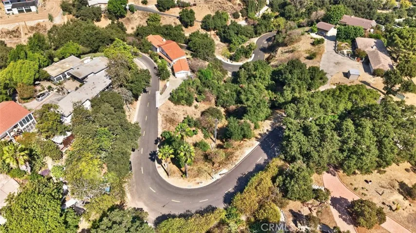 943 Hillcrest Drive, Pomona, California 91768 — photo 5