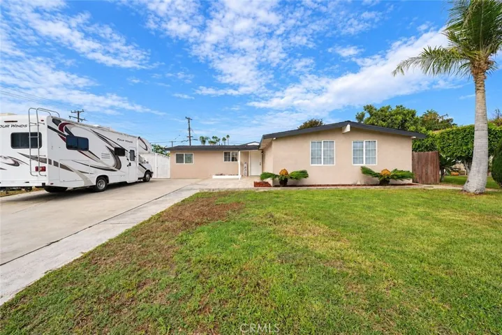 11961 Sandy, Anaheim, California 92804 — photo 5