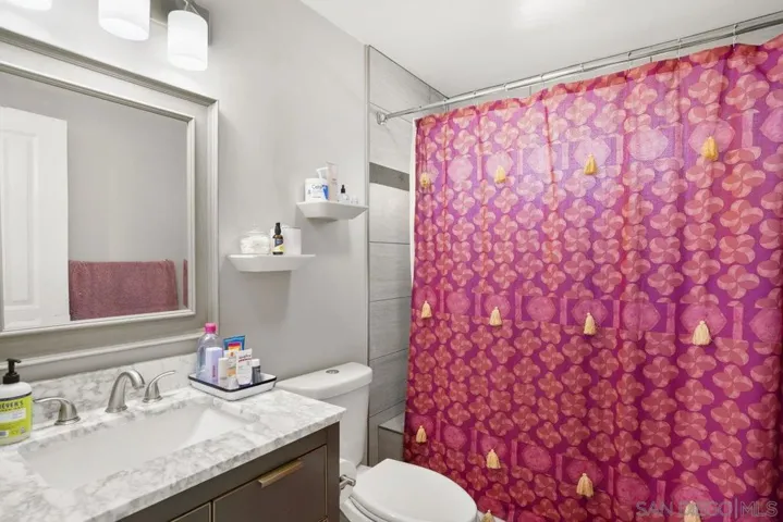 2nd bath in upstairs 1bd