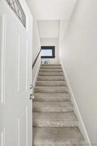 Stairs to Upstairs 1bd