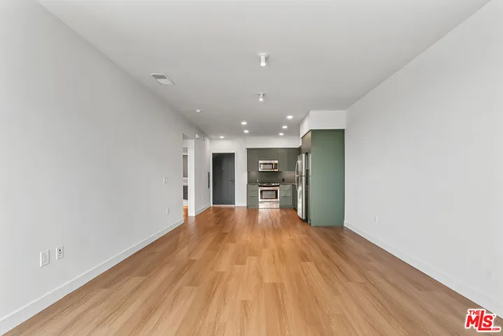 10601 Washington Boulevard 430, Los Angeles, California 90232 — photo 5