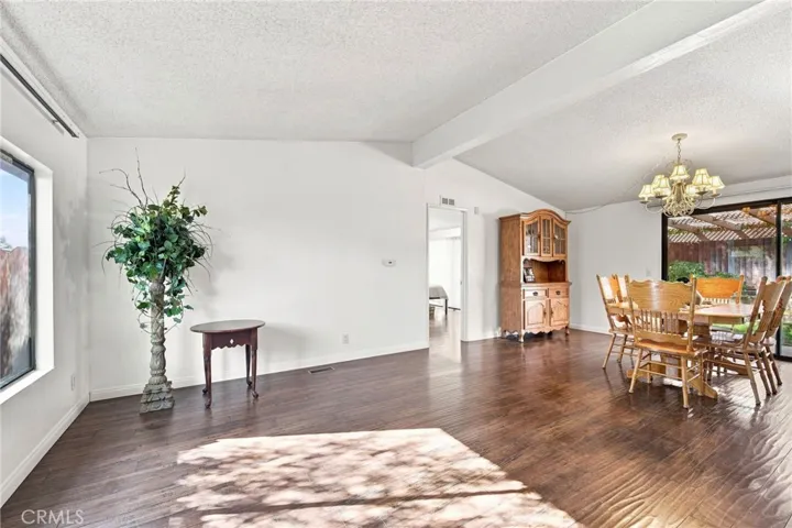 27558 Jasper Way, Castaic, California 91384 — photo 5