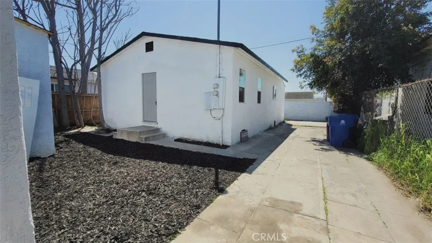 242 W 58th, Los Angeles, California 90037 — photo 5