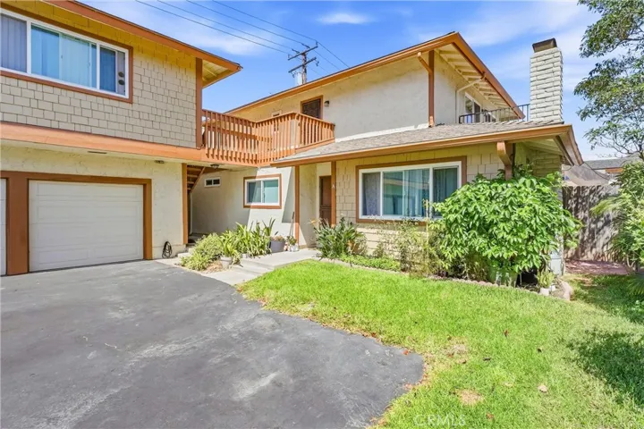 120 Lisa Lane, Costa Mesa, California 92627 — photo 5