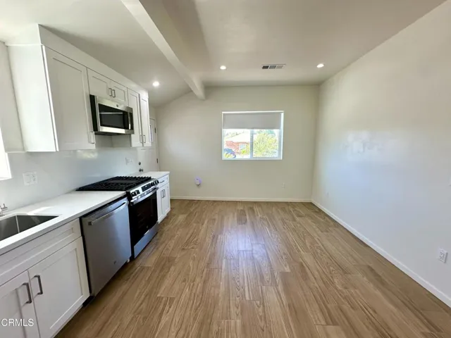 10942 Nassau Avenue, Los Angeles, California 91040 — photo 5