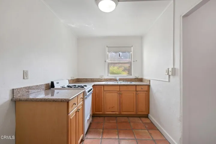 Studio kitchen