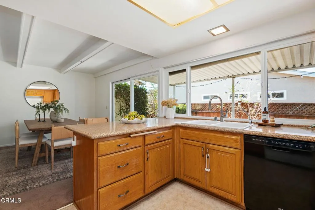 11-Kitchen 11-Kitchen