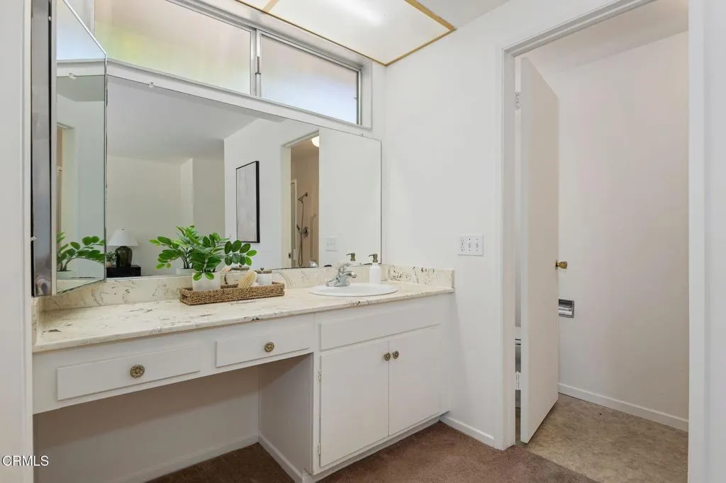 20-Primary Bathroom 20-Primary Bathroom